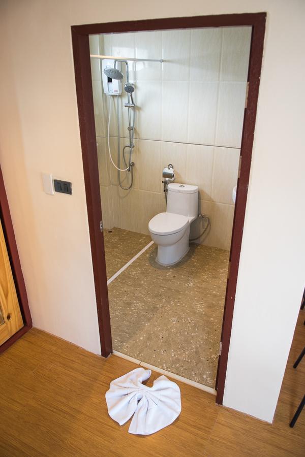 Sea Stone Hotel Sichon Nakhon Si Thammarat Quarto foto